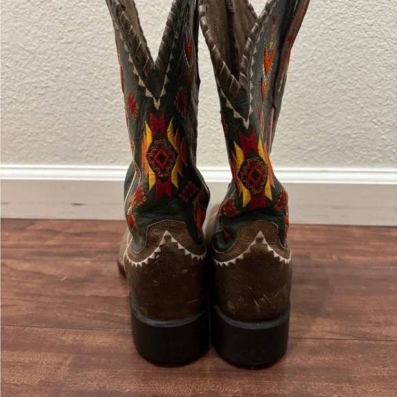 Womens Ariat Round Up Skyler Boots - Picture 3 of 7